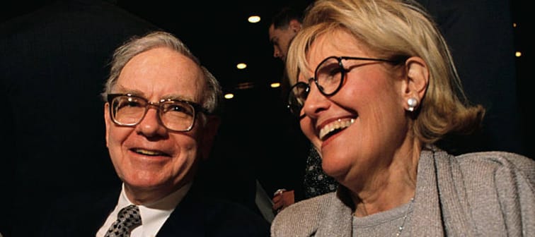 Warren Buffett attends Berkshire Hathaway's 1997 shareholders' meeting with his first wife Susan Thompson Buffett.